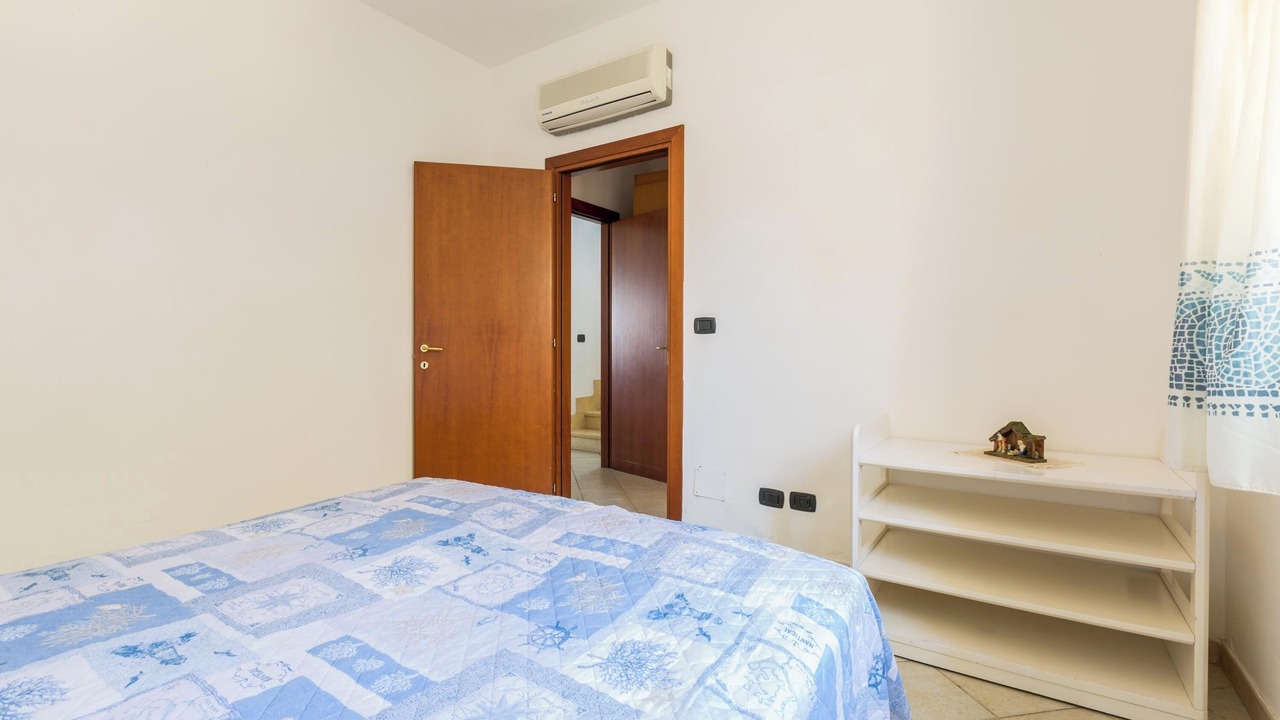 Photo of Bedroom in Margherita di Savoia