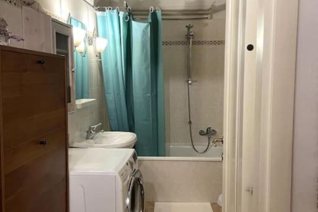 Photo of Bathroom in Province of Bologna
