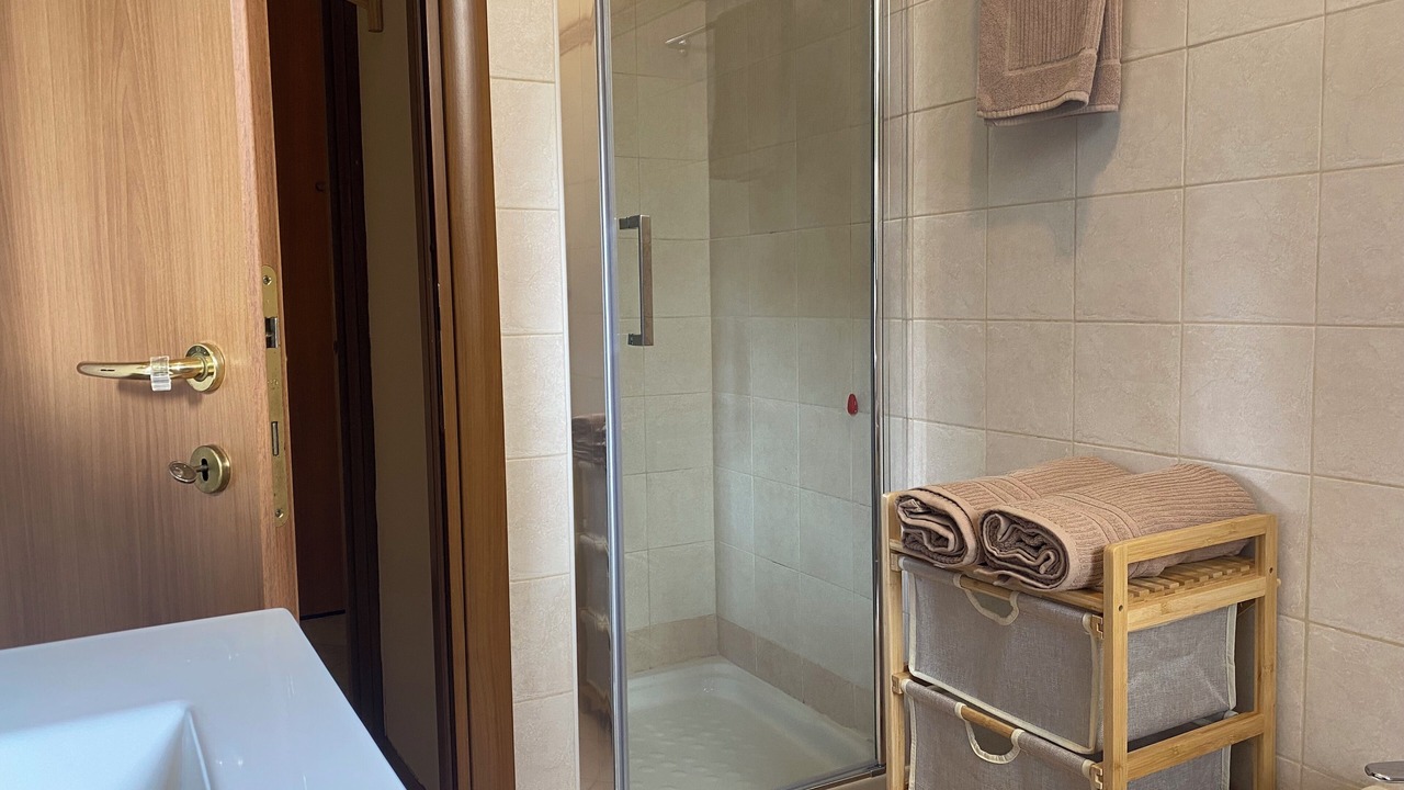 Photo of Bathroom in Albate