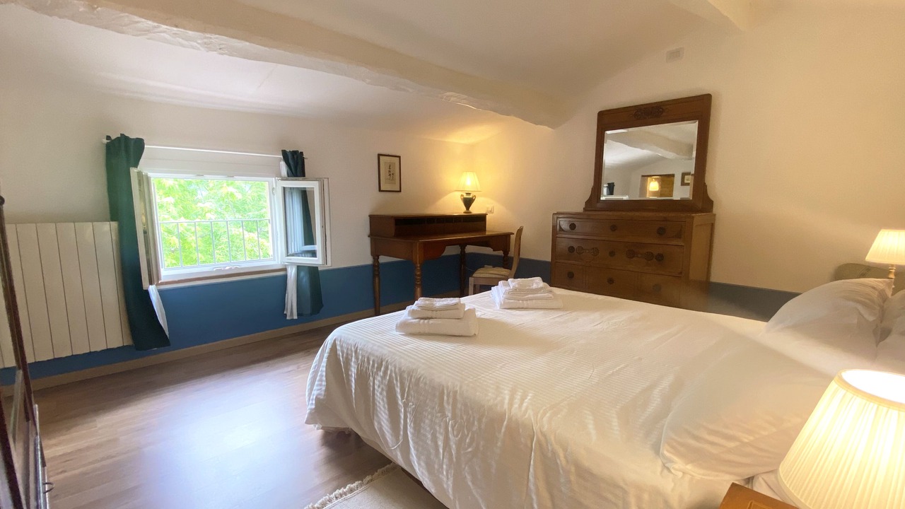 Photo of Bedroom in Lari