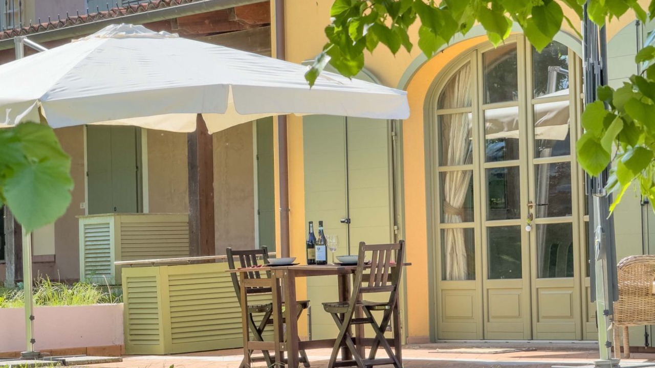 Photo of Outdoor in Novello
