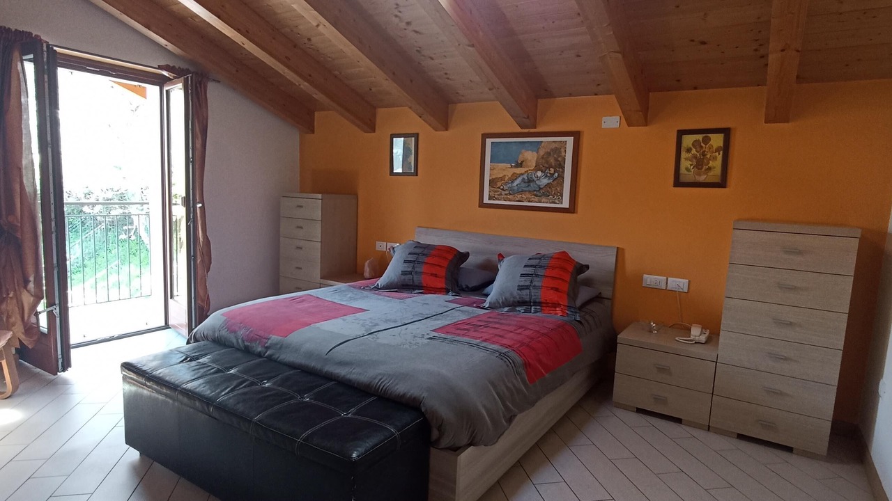 Photo of Bedroom in Bolognano-Vignole