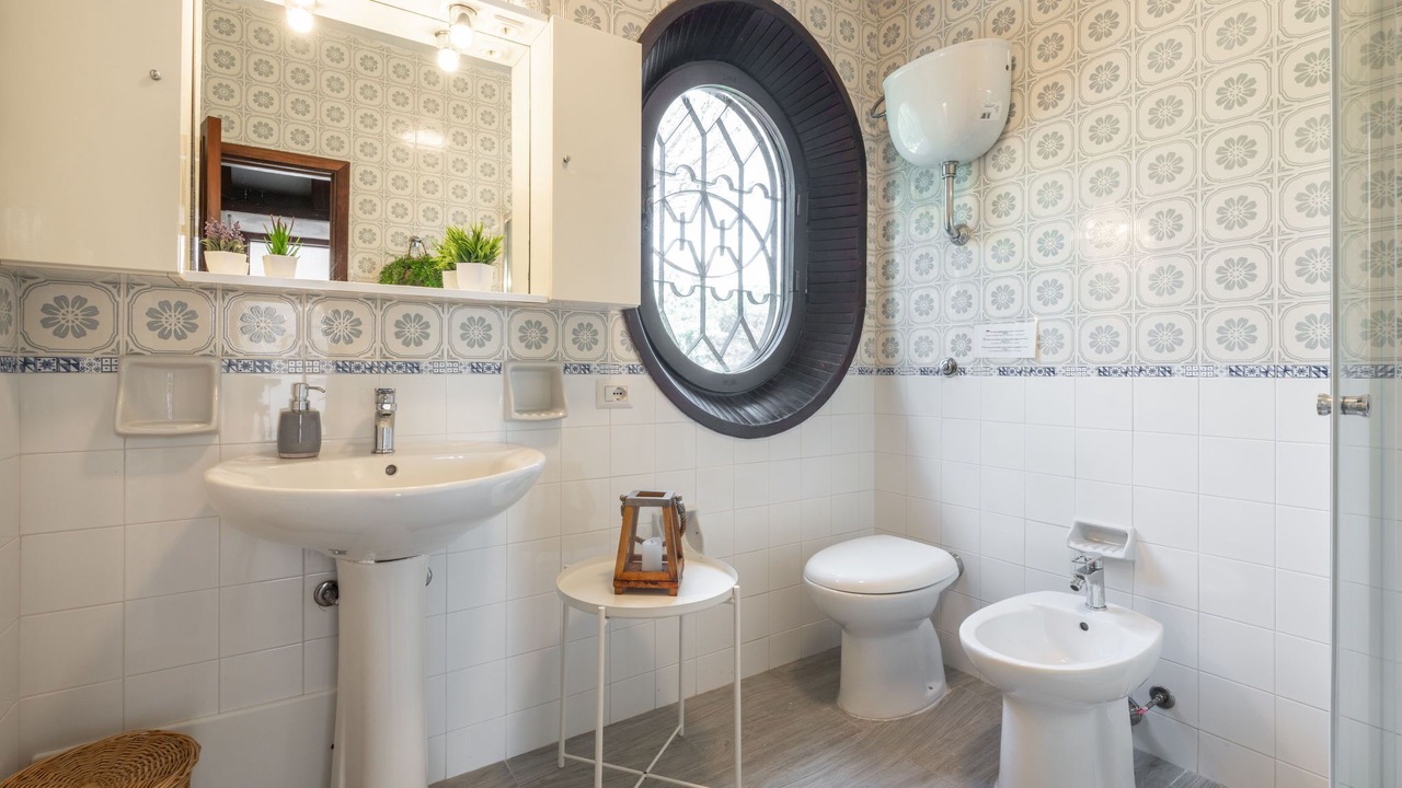 Photo of Bathroom in Nora