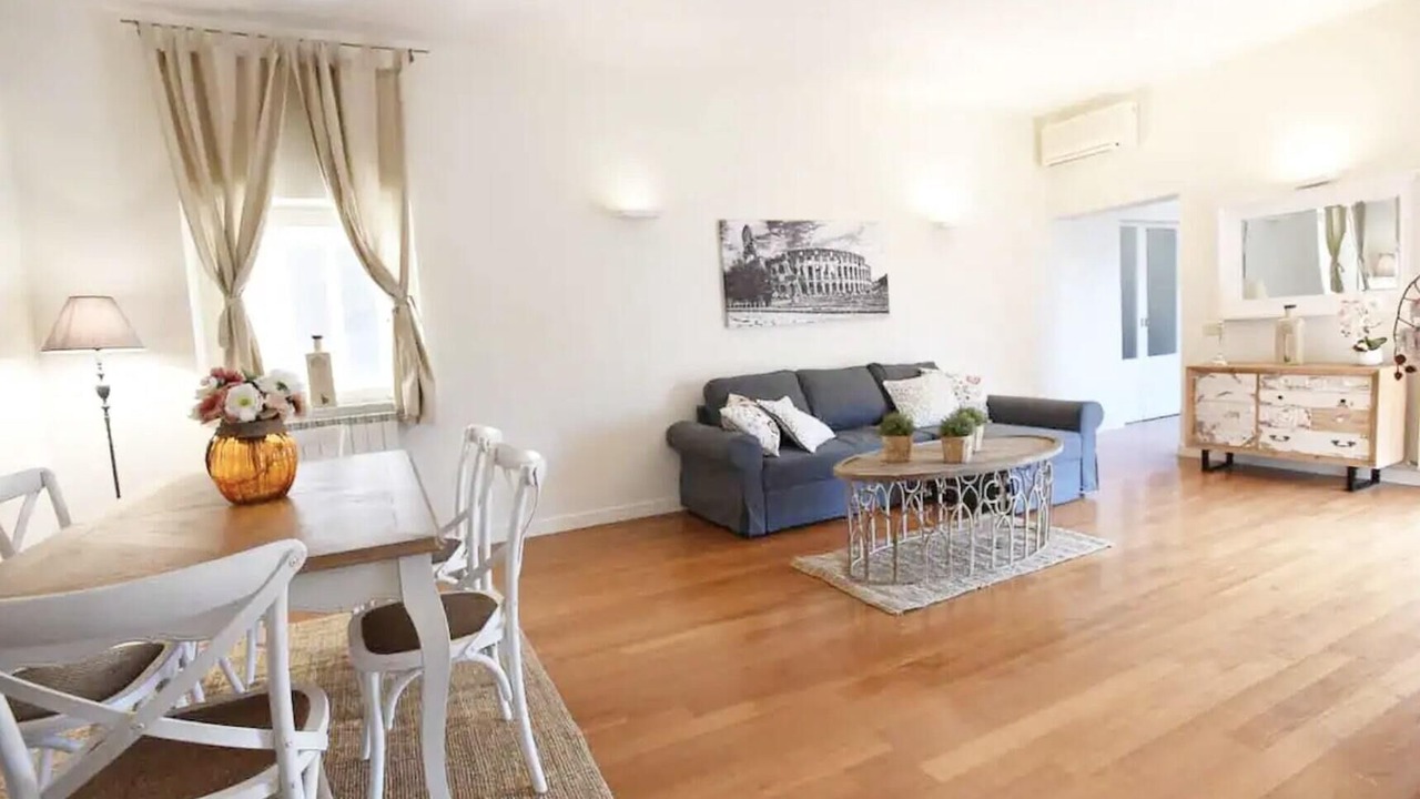 Photo of Livingroom in Flaminio