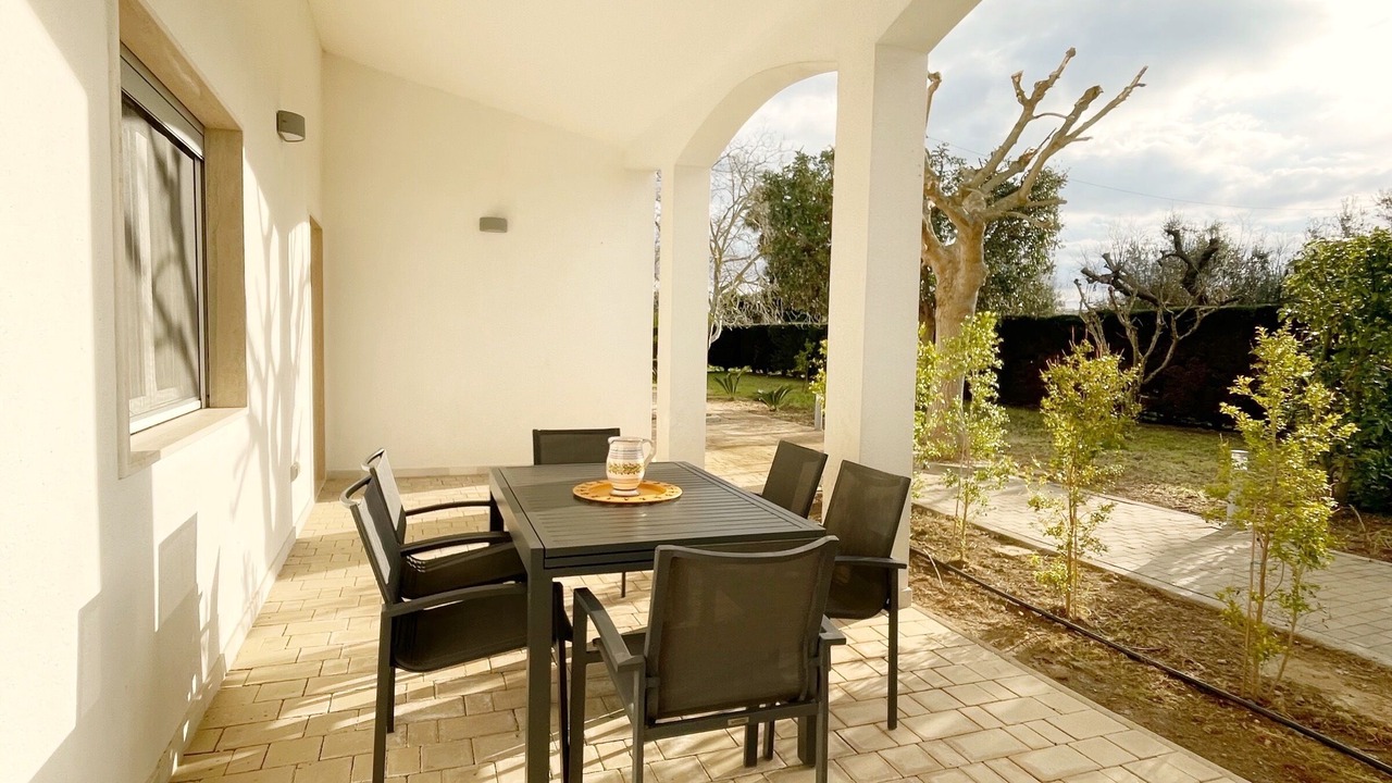Photo of Outdoor in Matino