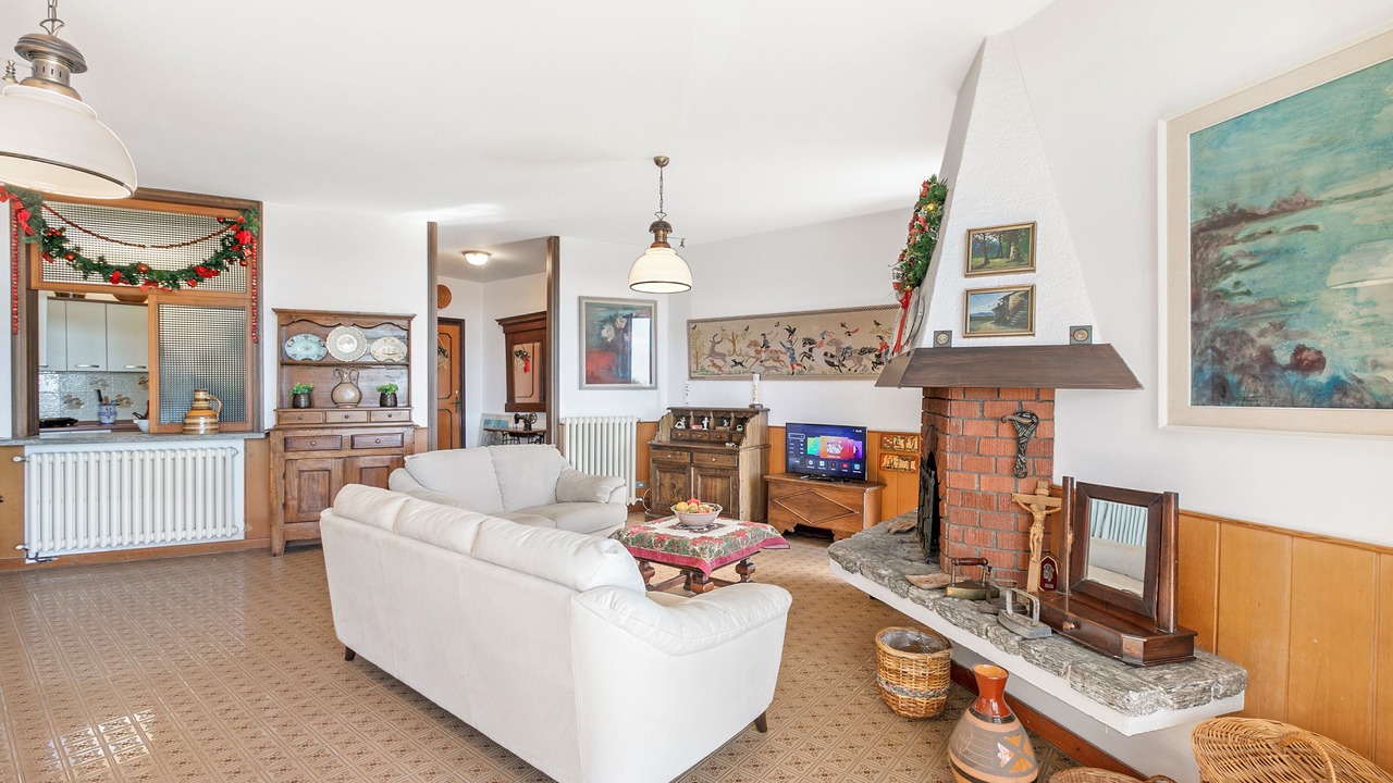 Photo of Livingroom in Massino Visconti