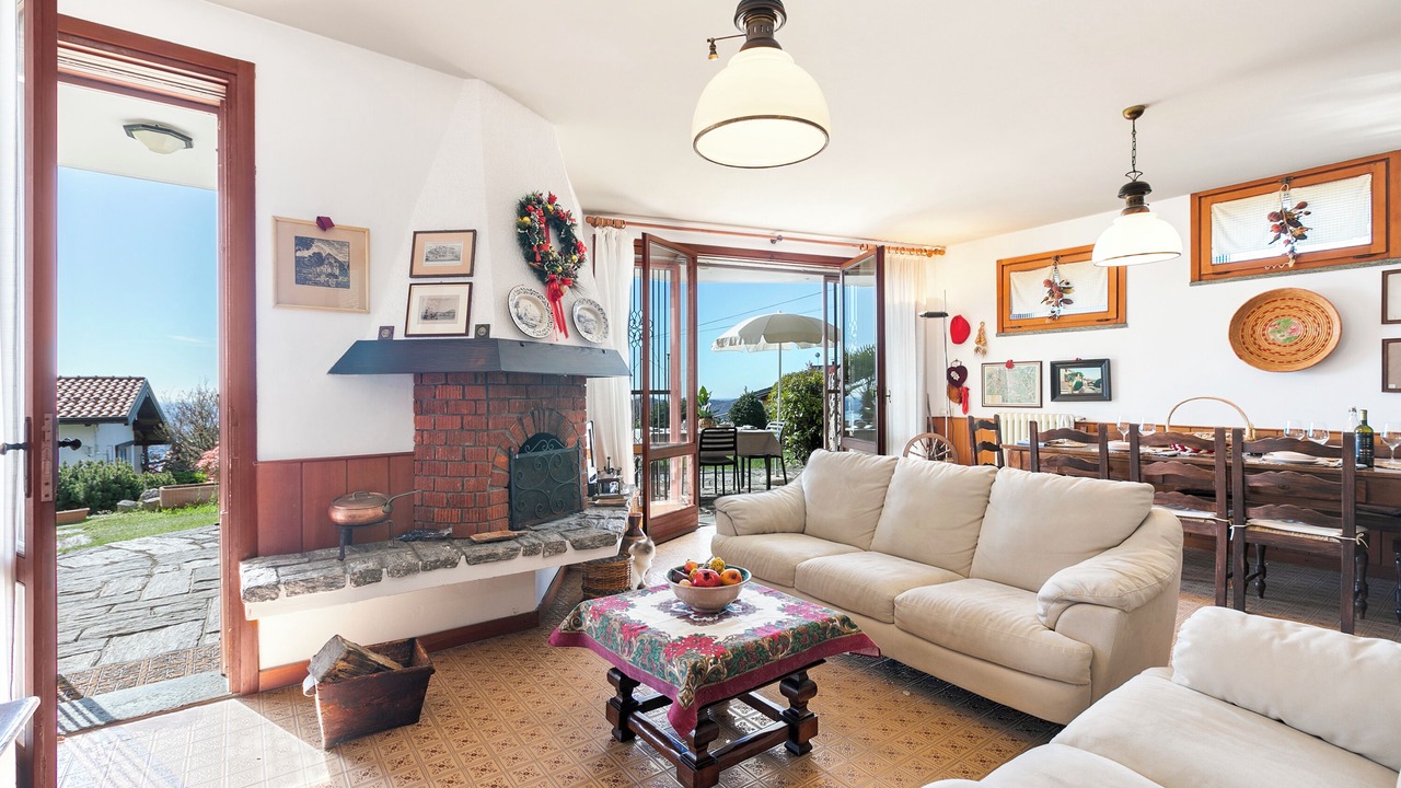 Photo of Bedroom in Massino Visconti