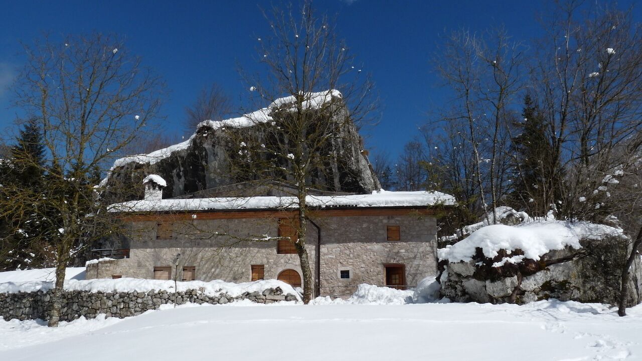 Photo of Outdoor in Nembia