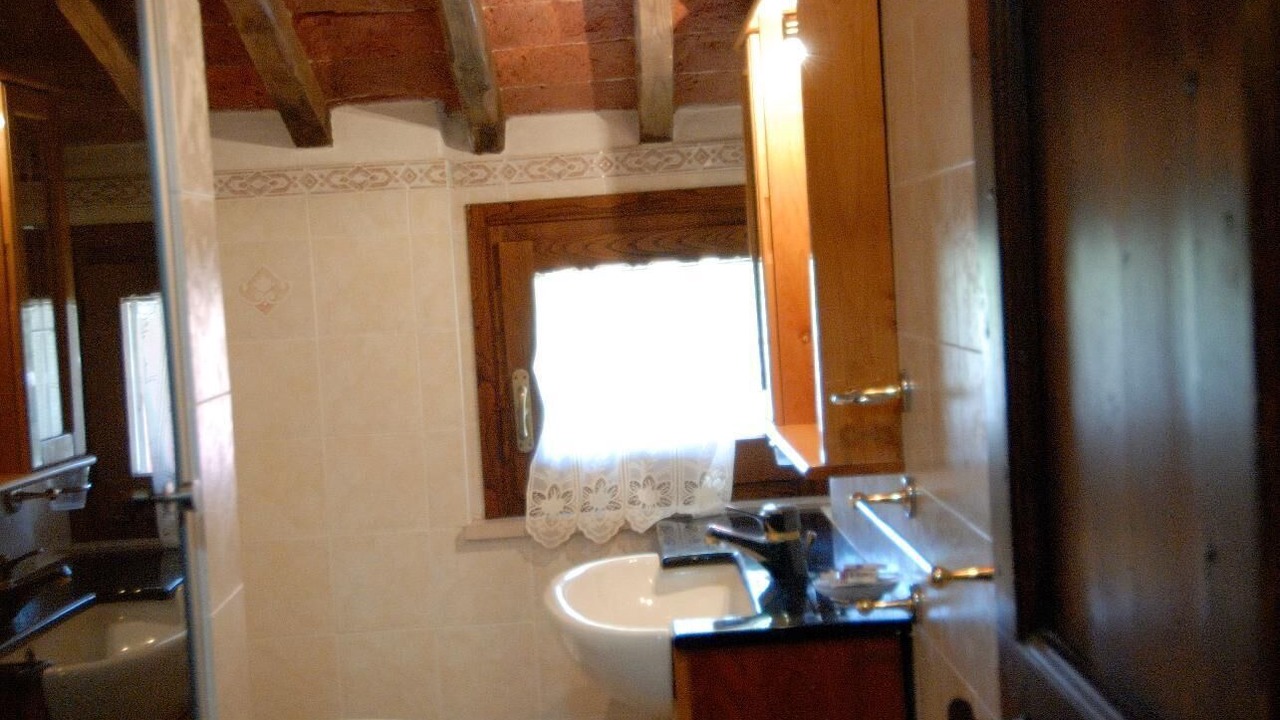 Photo of Bathroom in Castiglione del Lago