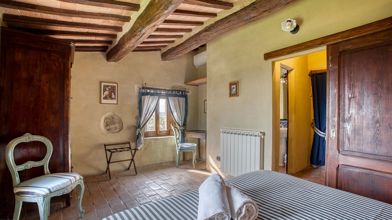 Photo of Bedroom in Teverina di Cortona