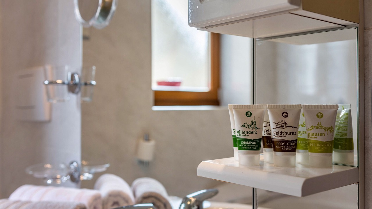 Photo of Bathroom in Albions