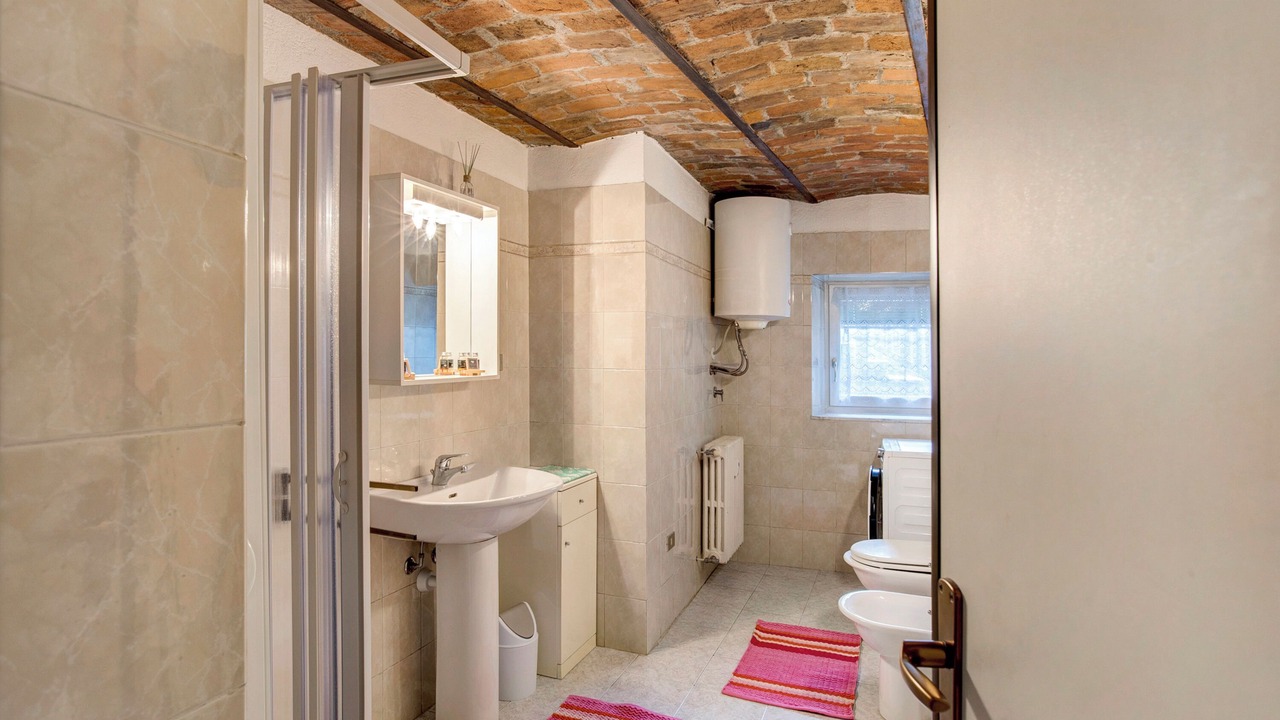Photo of Bathroom in Morgex