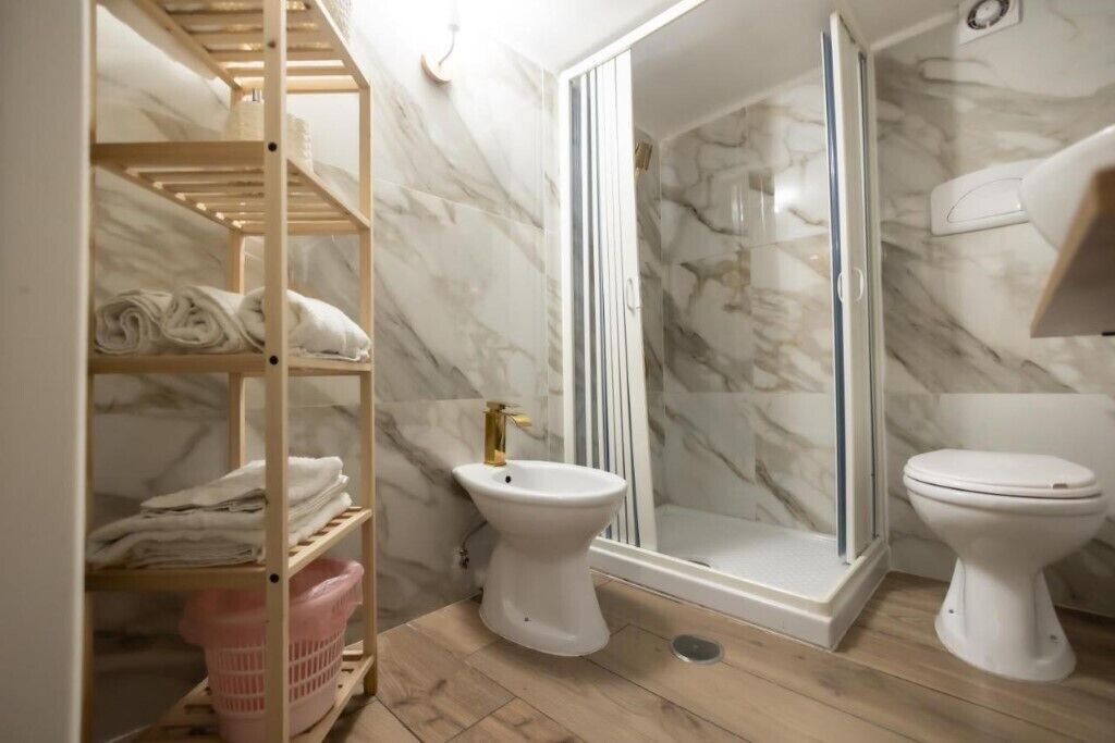 Photo of Bathroom in Vasto