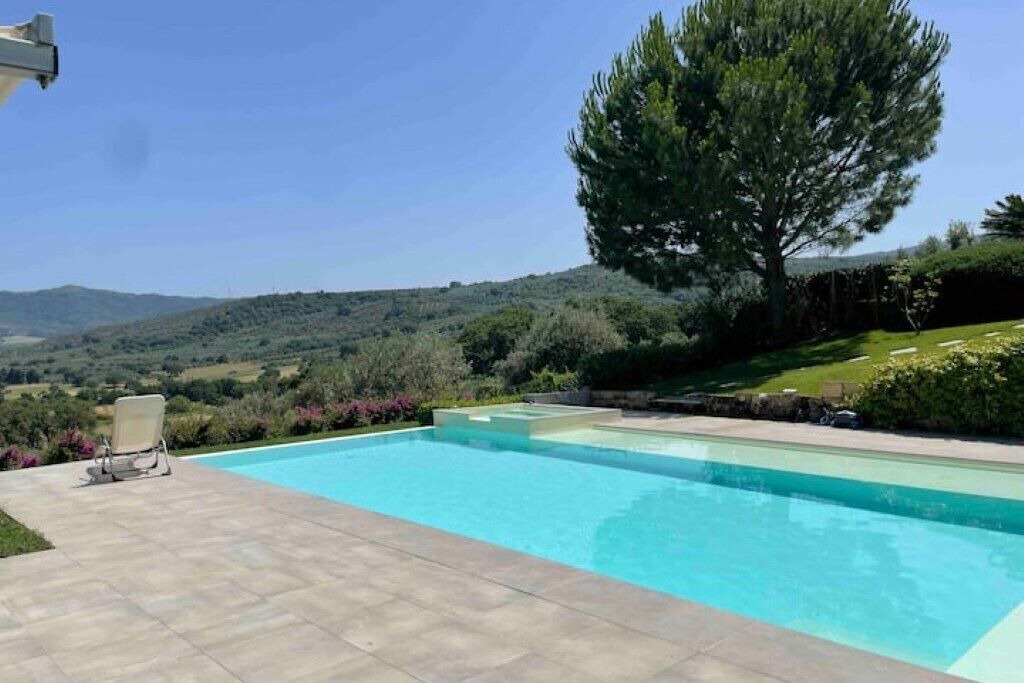 Photo of Outdoor in Amaroni