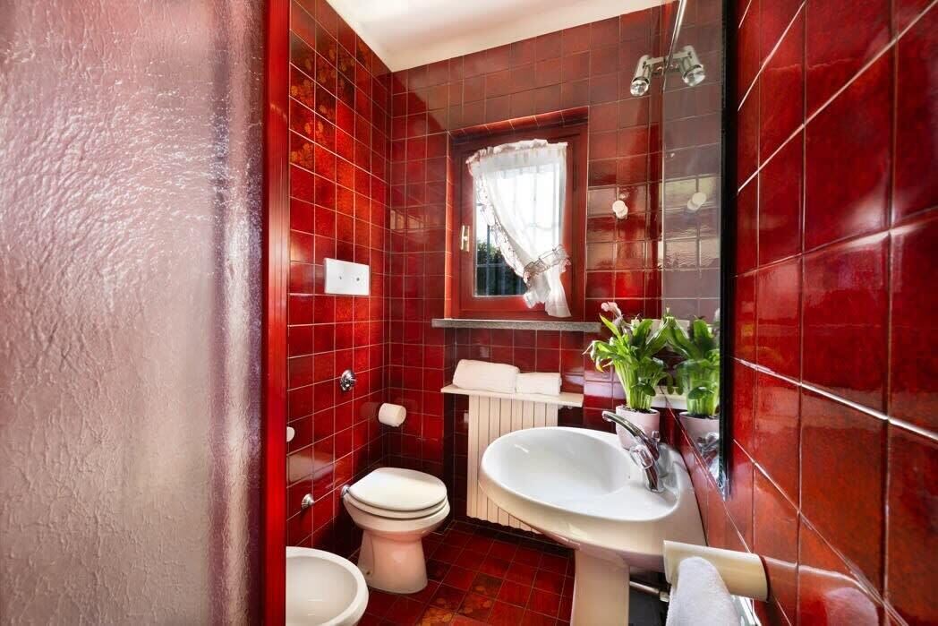 Photo of Bathroom in Lesa