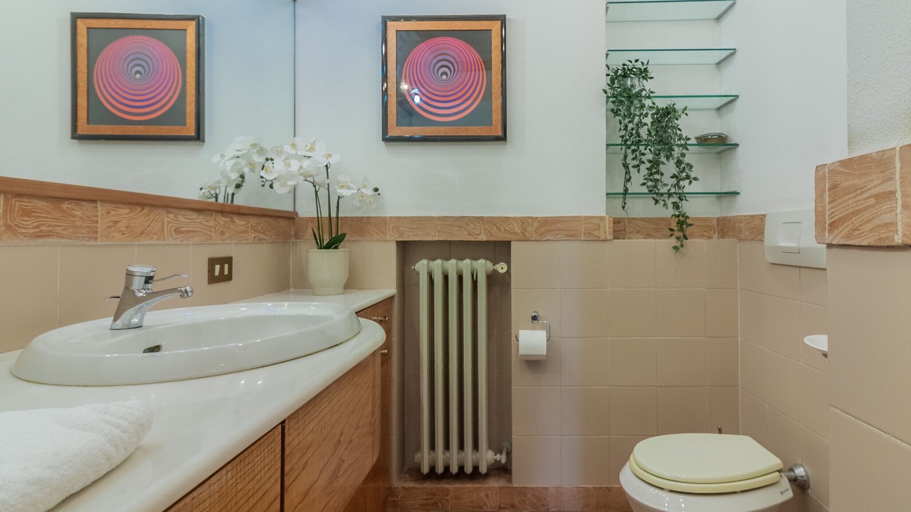 Photo of Bathroom in Varenna