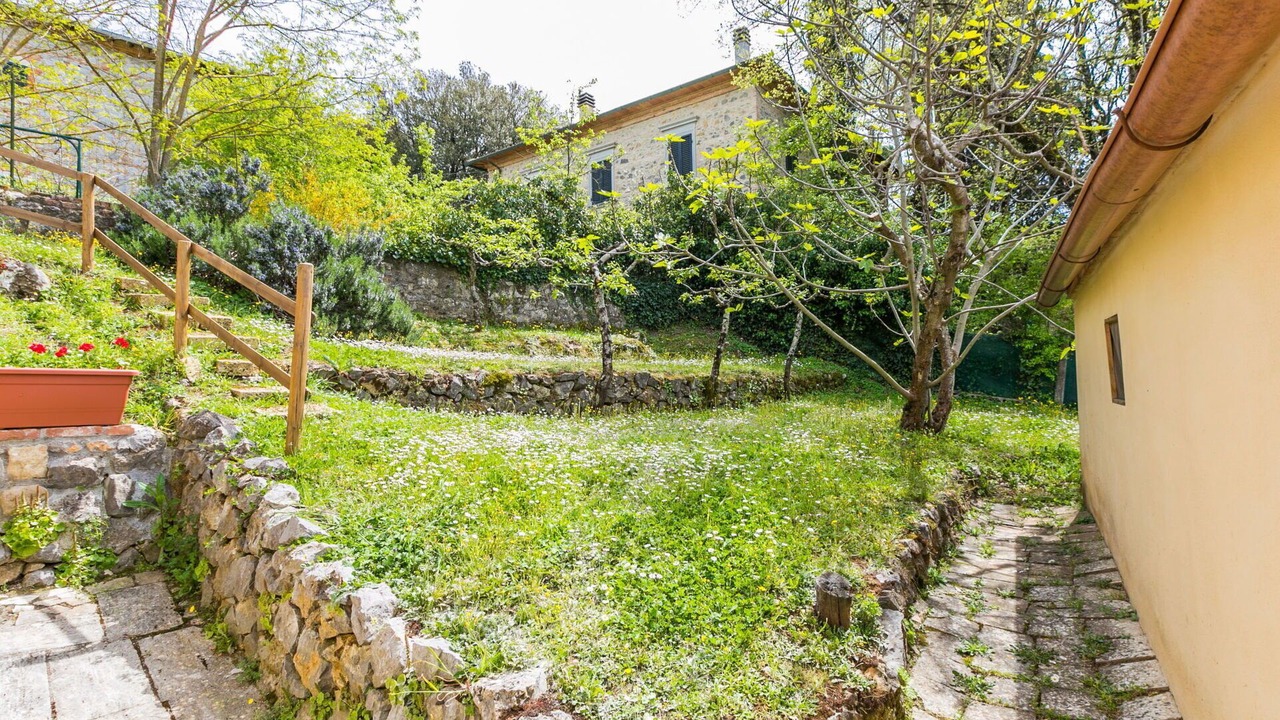 Photo of Outdoor in Montefollonico