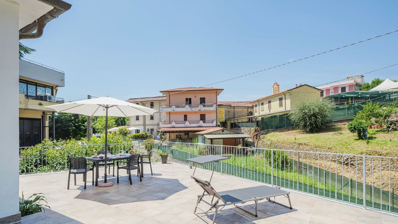 Photo of Outdoor in Massa