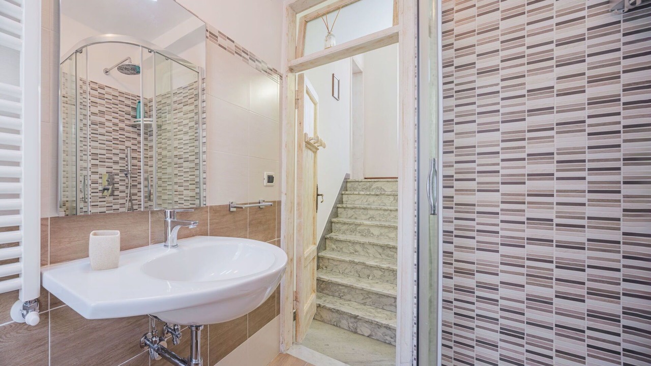 Photo of Bathroom in Massa