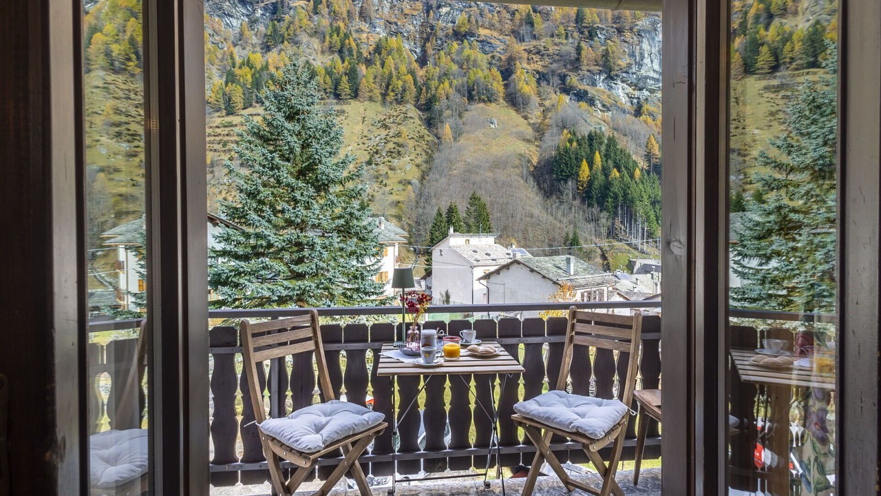 Photo of Patio Balcony in Isola