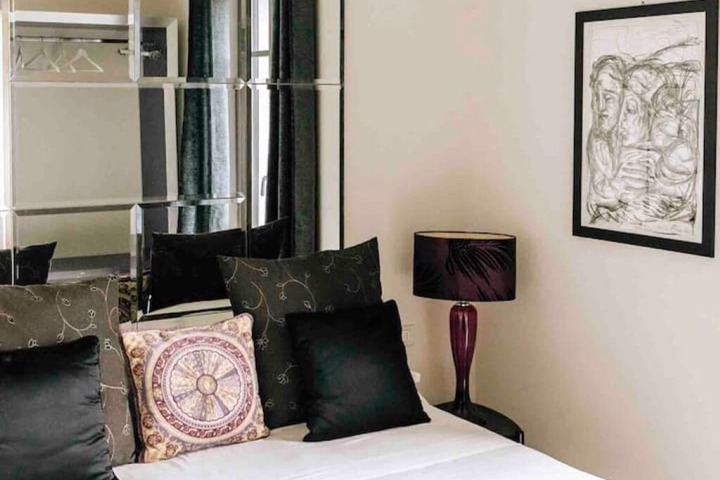 Photo of Bedroom in Morsasco