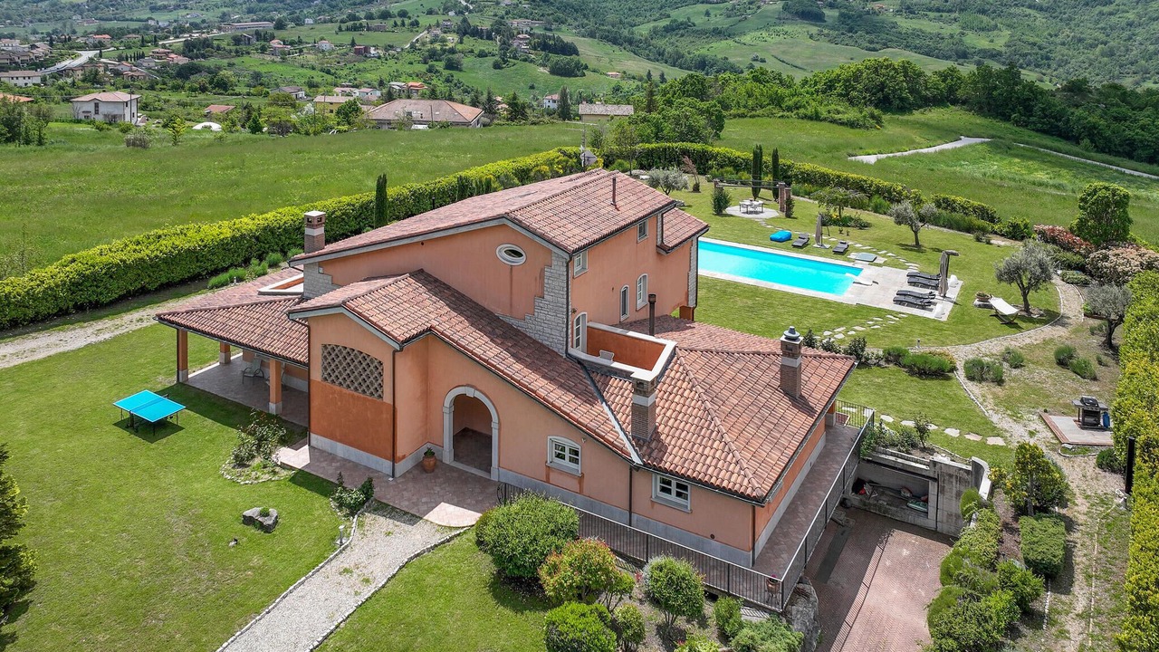 Photo of Outdoor in Oratino