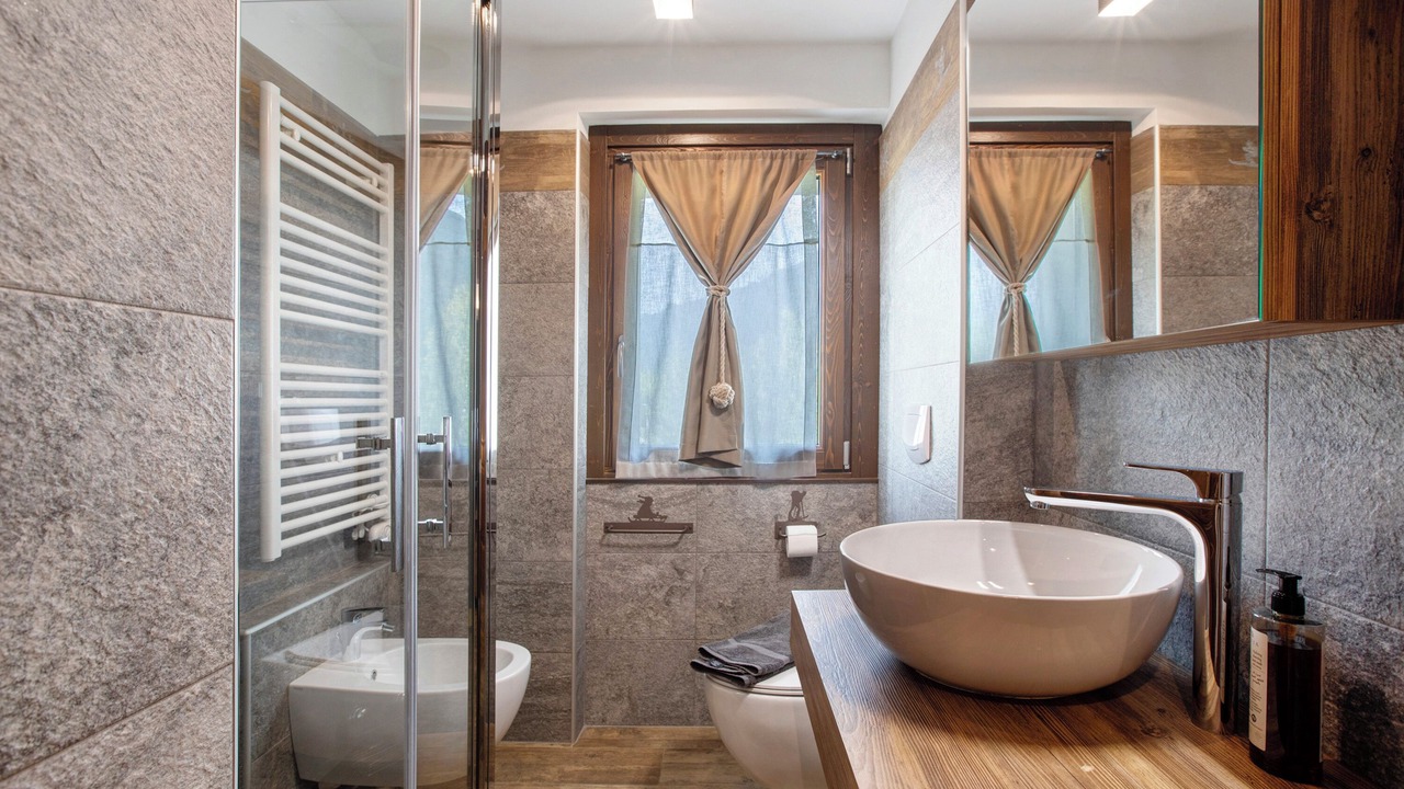 Photo of Bathroom in Cogne