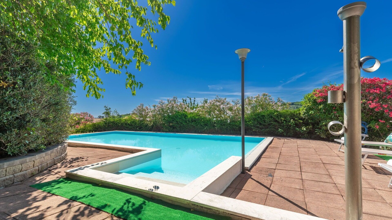 Photo of Outdoor in Cartoceto