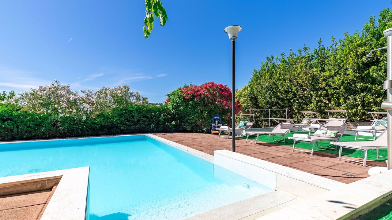 Photo of Outdoor in Cartoceto