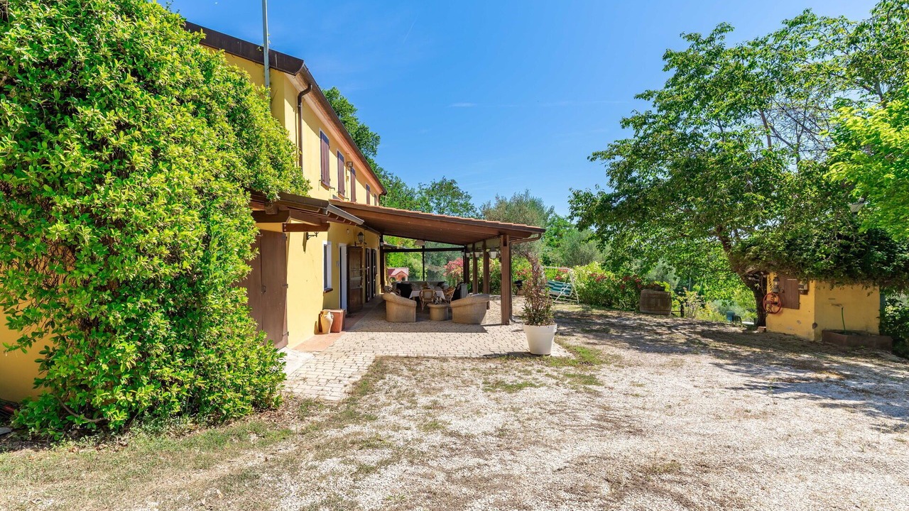 Photo of Outdoor in Cartoceto