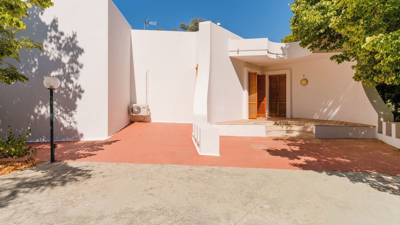 Photo of Outdoor in Matino