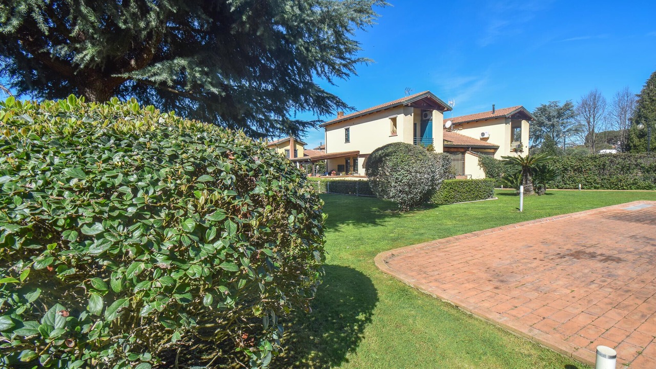 Photo of Others in Settecamini