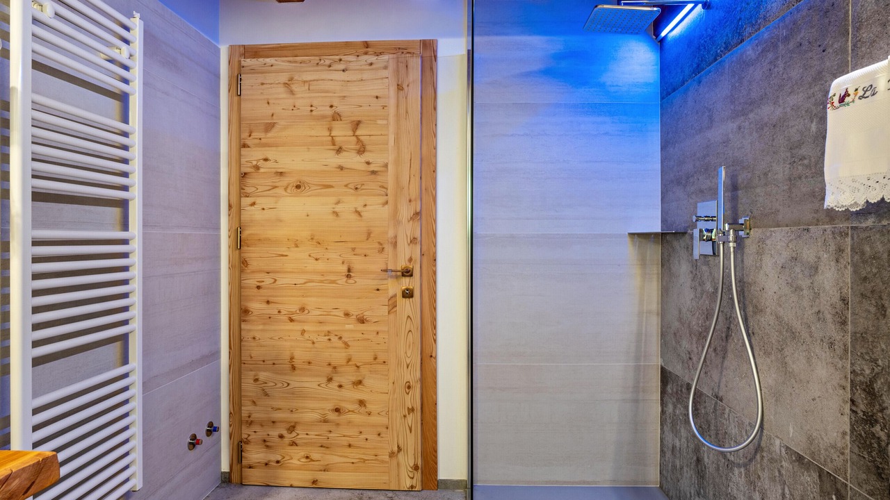 Photo of Bathroom in Rabbi