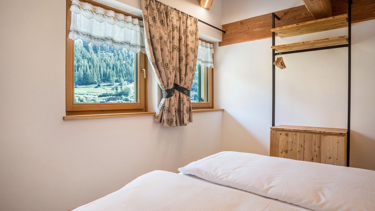 Photo of Bedroom in Rabbi
