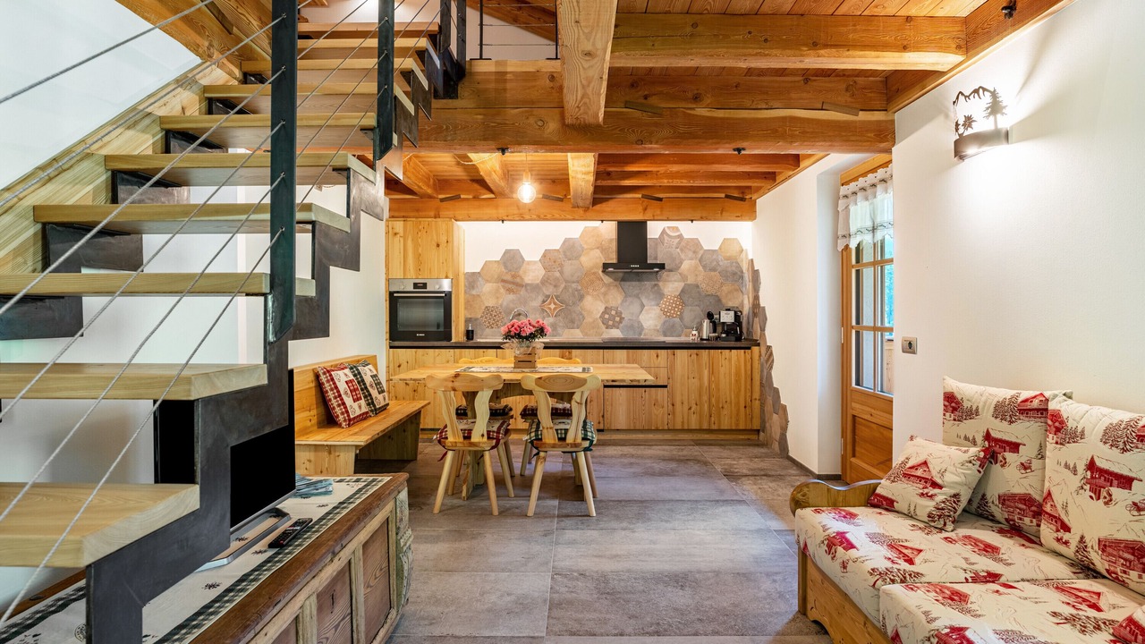Photo of Livingroom in Rabbi