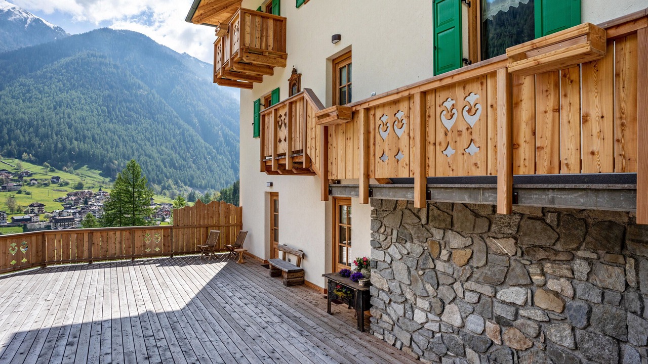 Photo of Patio Balcony in Rabbi