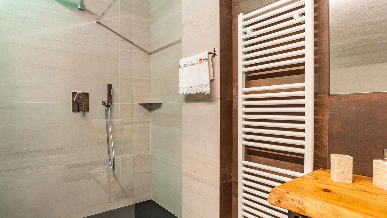 Photo of Bathroom in Rabbi