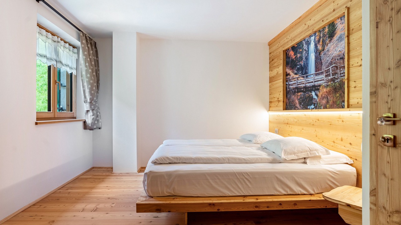 Photo of Bedroom in Rabbi