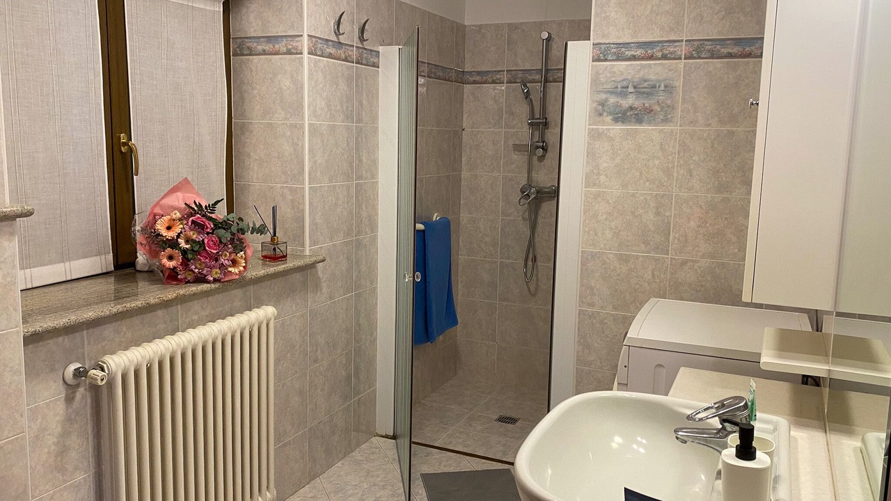 Photo of Bathroom in Dascio
