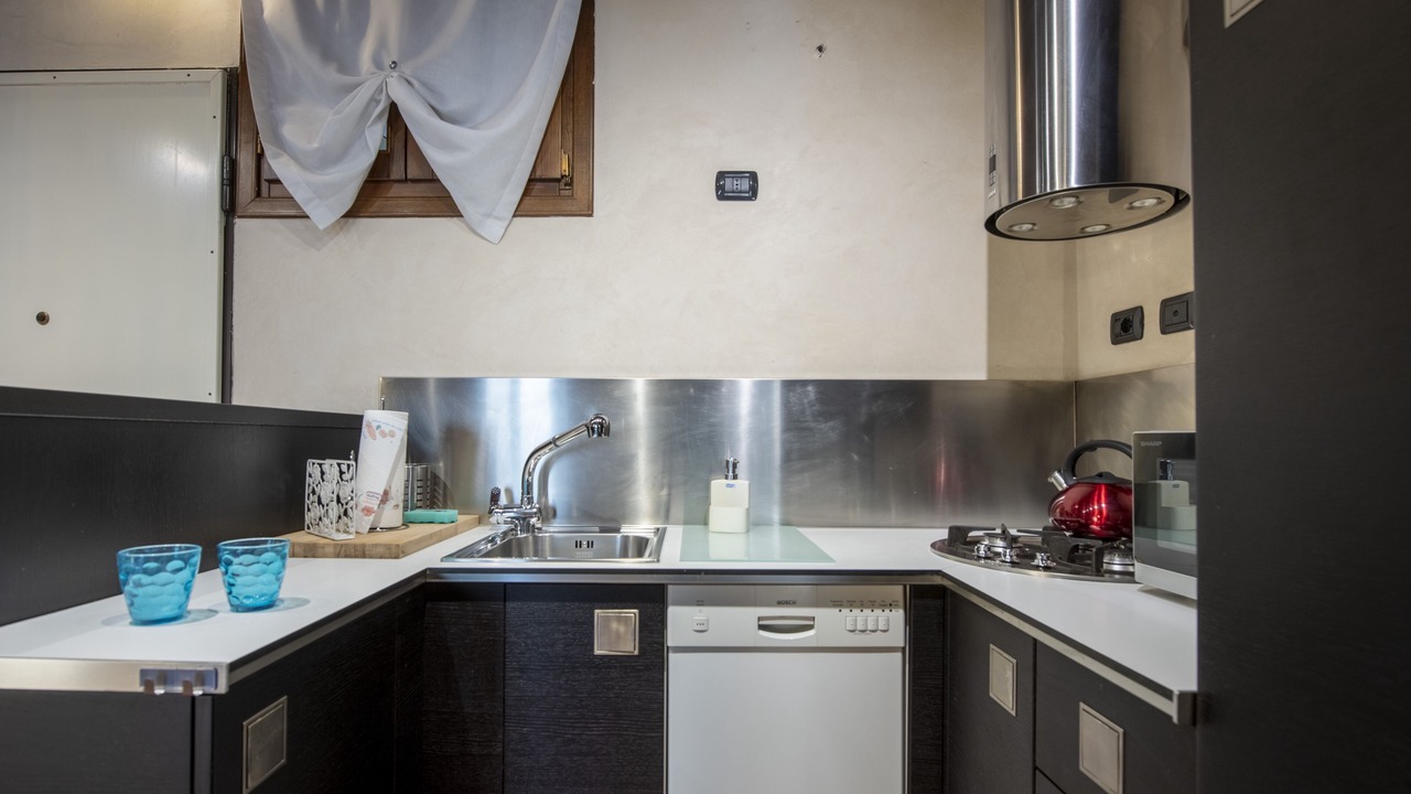 Photo of Kitchen in Verona City Centre