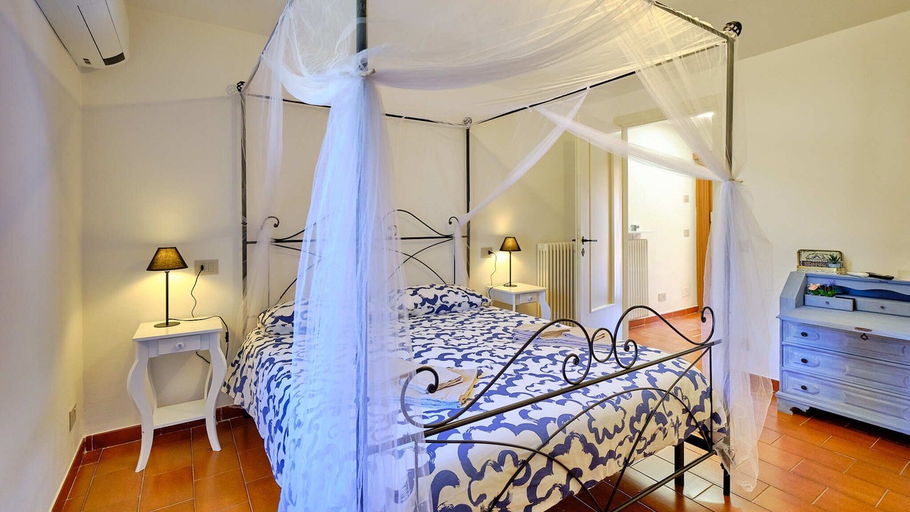 Photo of Bedroom in Costermano