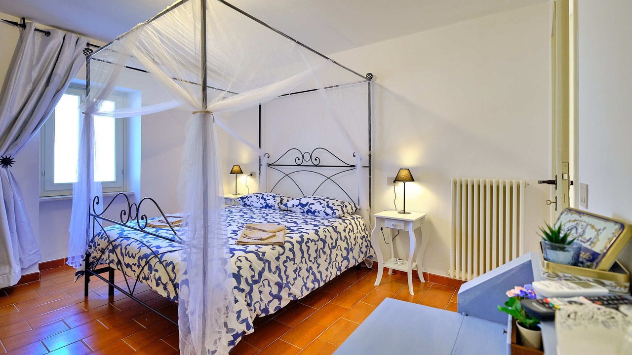 Photo of Bedroom in Costermano