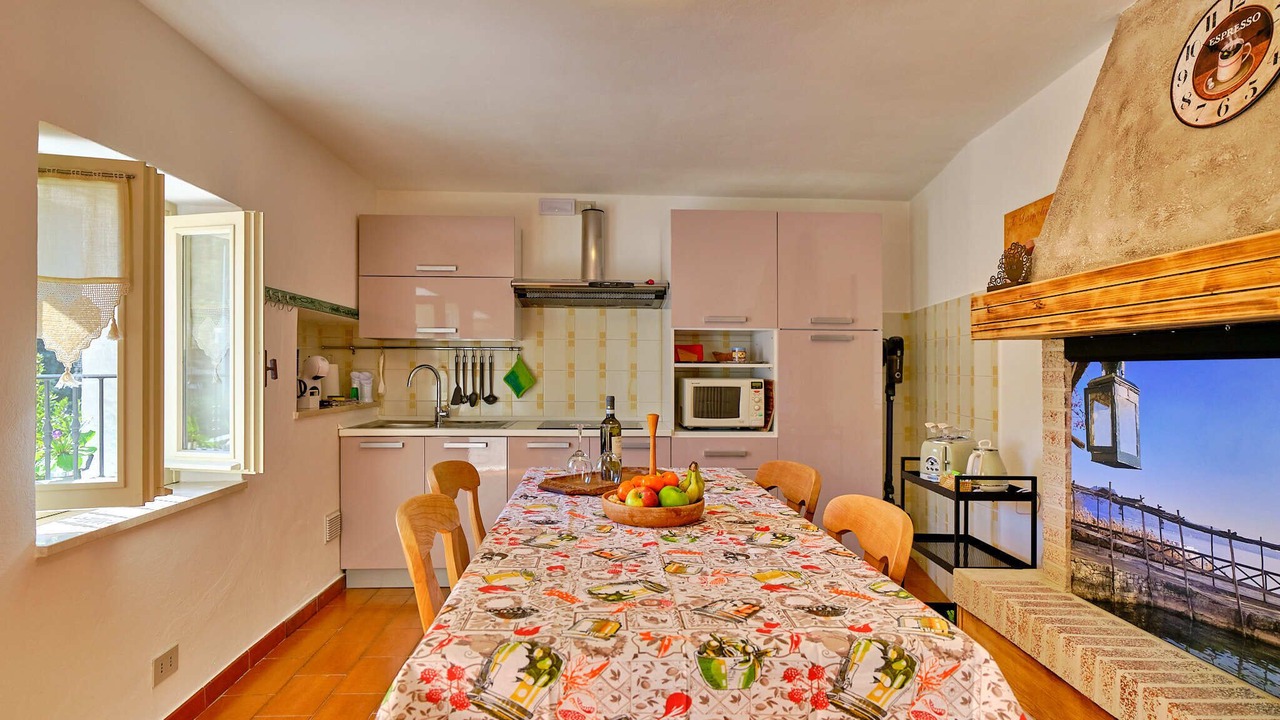 Photo of Kitchen in Costermano