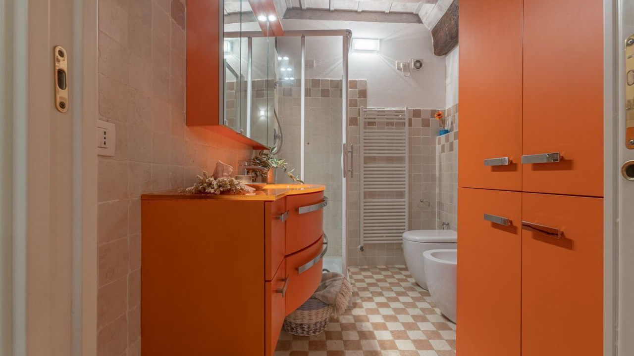 Photo of Bathroom in Ferrara Historic Centre