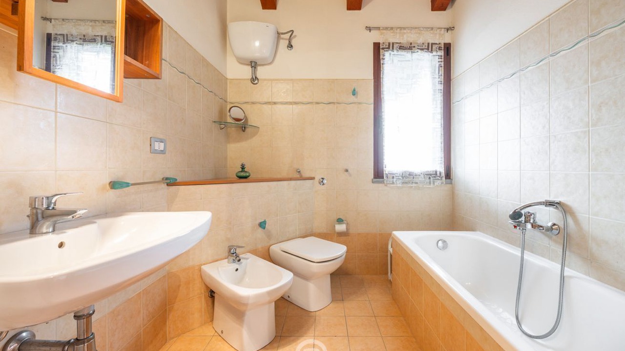 Photo of Bathroom in Massama