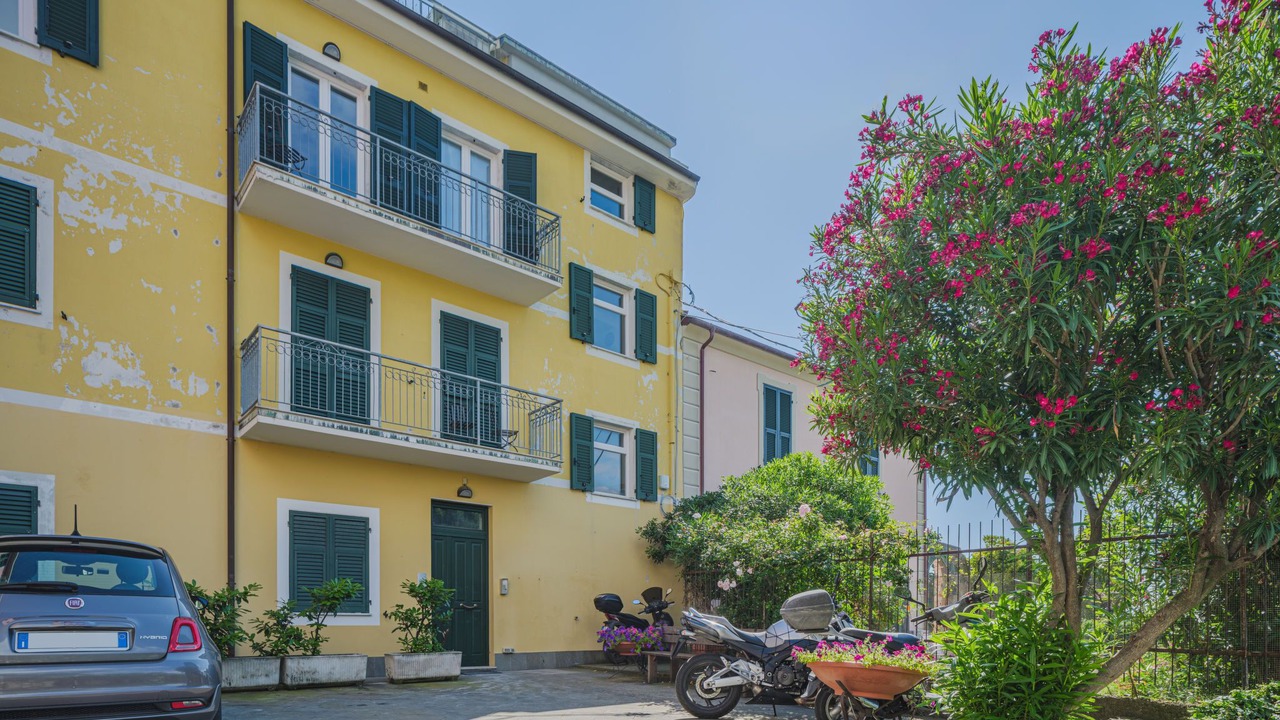 Photo of Others in Moneglia