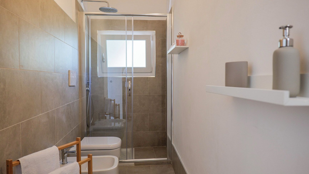 Photo of Bathroom in Someraro