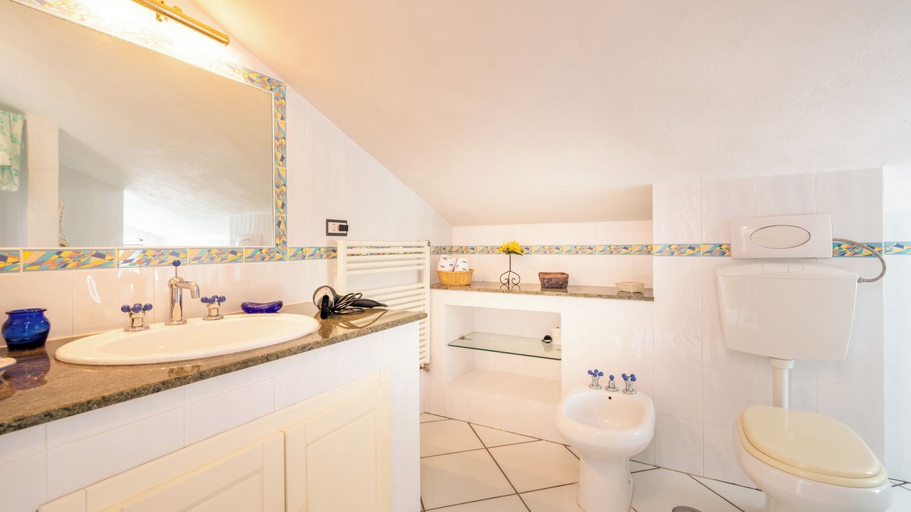 Photo of Bathroom in Palinuro