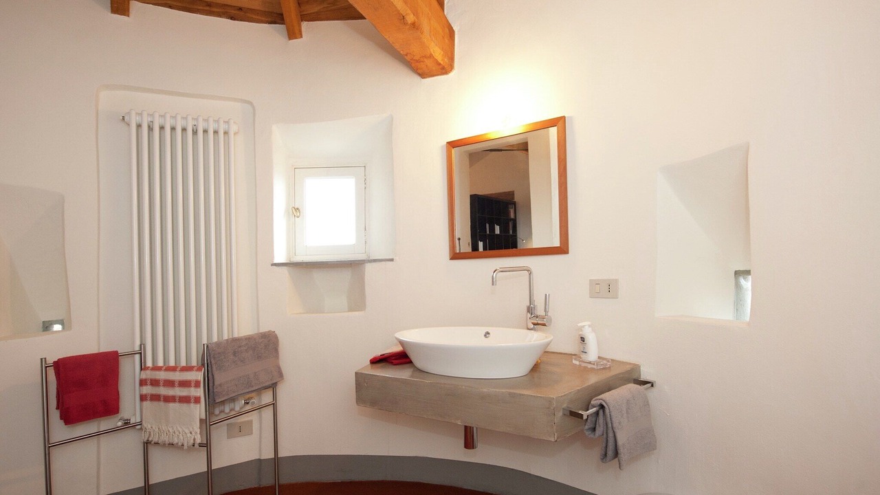 Photo of Bathroom in Rocca Grimalda
