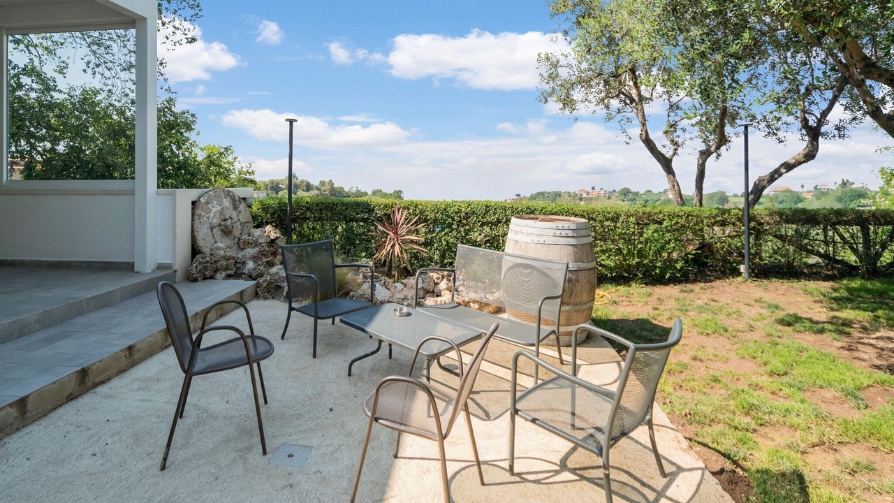 Photo of Patio Balcony in Gasponi